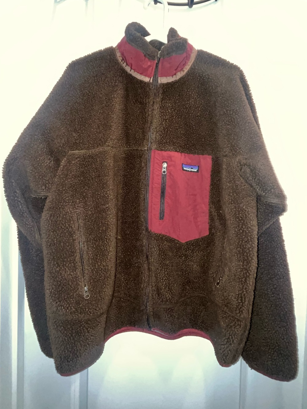 vintage Patagonia Classic Retro-X Fleece Jacket Dark brown and pomegranate
